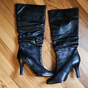 Sofft Black Leather Heeled Boots